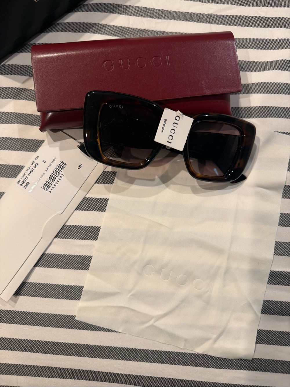 Gucci Women’s Oversized Square Sunglasses in Tortoise Brown and Black